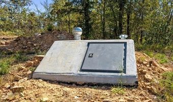 8990 Hilltop Rd, Beggs, OK 74421