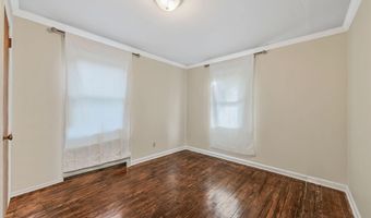 50 Mole Pl, Amityville, NY 11701