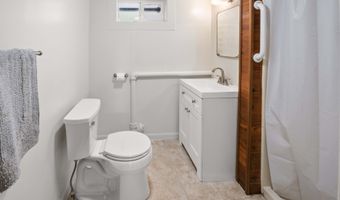671 FLORENCE Ave, Astoria, OR 97103