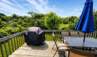 42 Jamestown Blvd, Narragansett, RI 02882