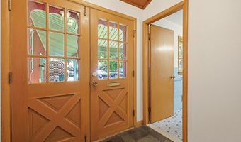 21 Daggett Rd, Attleboro, MA 02703