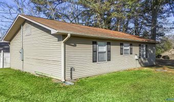 1201 Elm Cir, Albertville, AL 35950