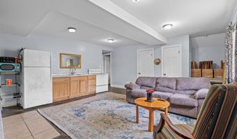 106 Welsh St, Camden, SC 29020