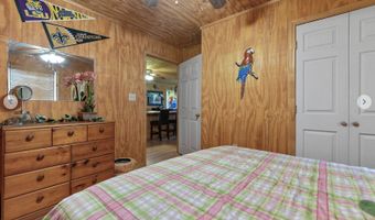 10008 Willow St, Bay St. Louis, MS 39520