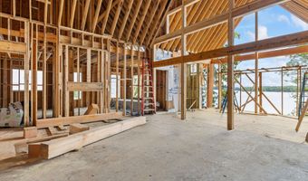 104 Heritage Pt N, Alexander City, AL 35010