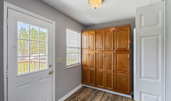 2412 Colonial Dr, Athens, TN 37303