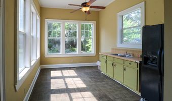 616 Broughton St, Bainbridge, GA 39817