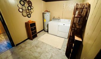 507 S Poplar St, Adel, GA 31620