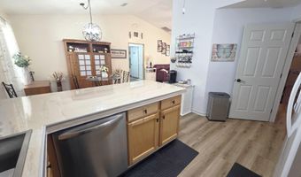 231 3RD INCLUDES ADJACENT LOT St W, Baldwin, FL 32234