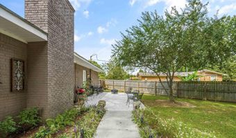 18 Sandra Ln, Athens, AL 35611