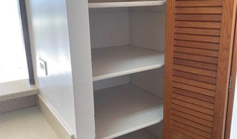 98-1038 Moanalua Rd 2208, Aiea, HI 96701