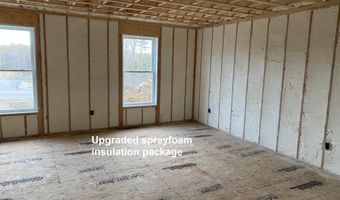 49 Woodbrey Ln, Standish, ME 04084