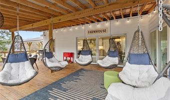 4535 Barnett Shoals Rd, Athens, GA 30605