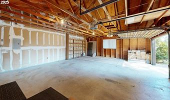 16945 PACIFIC VIEW Dr, Brookings, OR 97415