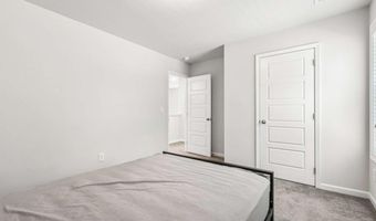 377 Station Overlook Dr, Auburn, GA 30011