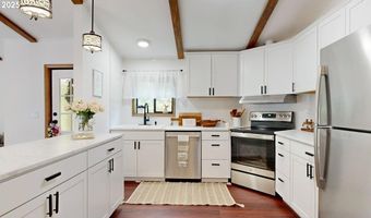 98825 PLEASANT HILL Dr 36, Brookings, OR 97415