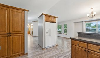 4303 N Msn, Bel Aire, KS 67226