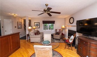 11186 Kenmont Ln, Ashland, VA 23005