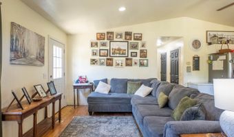 889 County Road 101, Alton, MO 65606