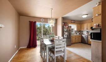81 Elm St, Beachwood, NJ 08722