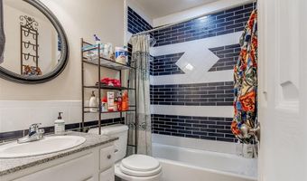 10720 NE 10th St, Midwest City, OK 73130