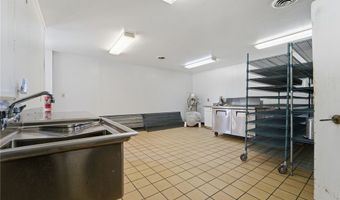 380 E Main, Andover, OH 44003