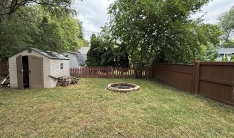26307 W Grass Lake Rd, Antioch, IL 60002