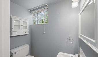 722 Redstone Dr, Allison Park, PA 15101