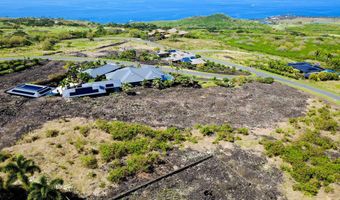 81-566 KAIUE St, Kealakekua, HI 96750