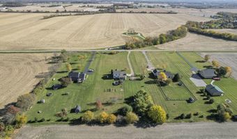 14877 Messmore Rd, Ashville, OH 43103