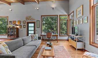 39 Wolf Rd, Asheville, NC 28805