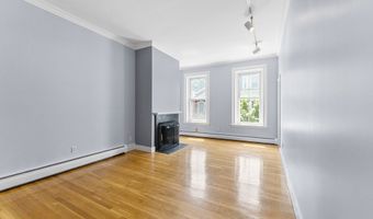 828-834 E Fifth St 4, Boston, MA 02127
