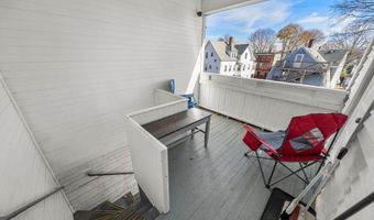 28 Pine St C, Attleboro, MA 02703
