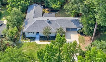 270 Pine Valley Dr, Athens, GA 30606