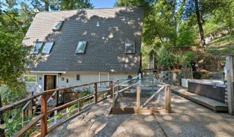 636 Cathedral Dr, Aptos, CA 95003