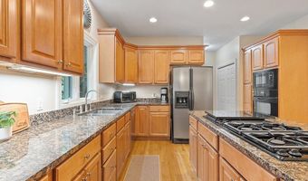 696 Liberty Square Rd, Boxborough, MA 01719