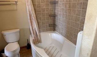 1100 S Revolution Way, Big Water, UT 84741