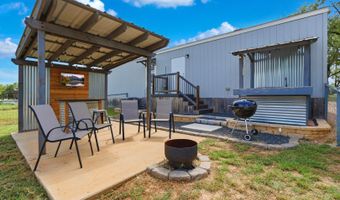 3089 RAKOWITZ Rd, Adkins, TX 78101