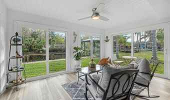 1511 RIVEREDGE Ct, Astor, FL 32102