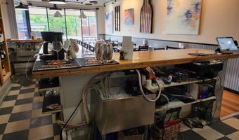 73-75 Elliot St, Brattleboro, VT 05301