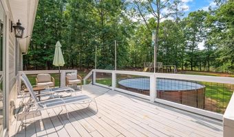 8260 Smacks Run Creek Ln, Amelia, VA 23002