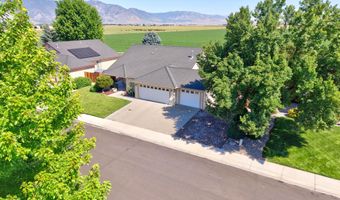 1330 Petar Dr, Gardnerville, NV 89410
