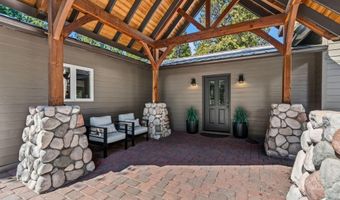 56743 Spring River Loop, Bend, OR 97707