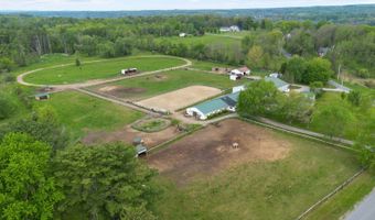 802 QUEEN ANN Rd, Amsterdam, NY 12010