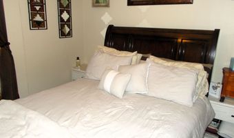 17 Hemlock Ln, Berlin, NH 03570