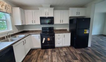 70 Shepherd Dr, Bangor, ME 04401