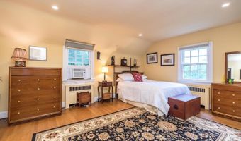 1431 WHEATSHEAF Ln, Abington, PA 19001