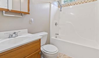 125 Gavin Hill Ct, Aynor, SC 29511