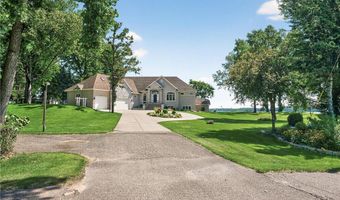 21501 Lake George Blvd, Oak Grove, MN 55303