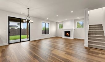 916 SE 35TH St, Battle Ground, WA 98604
